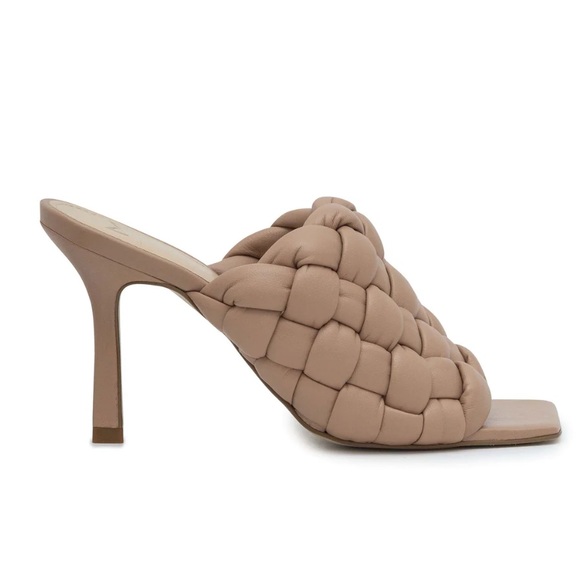 Marc Fisher Shoes - LAST CHANCE NWT Marc Fisher Dakina beige mini heel square toe quilted size 8.5